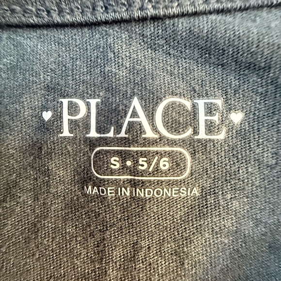 The Children’s Place Black 'Weekend Vibes' Long Sleeve Tee Size S(5/6) - Picture 3 of 5